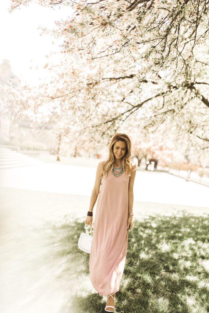 Maxi nude dress and layered necklace