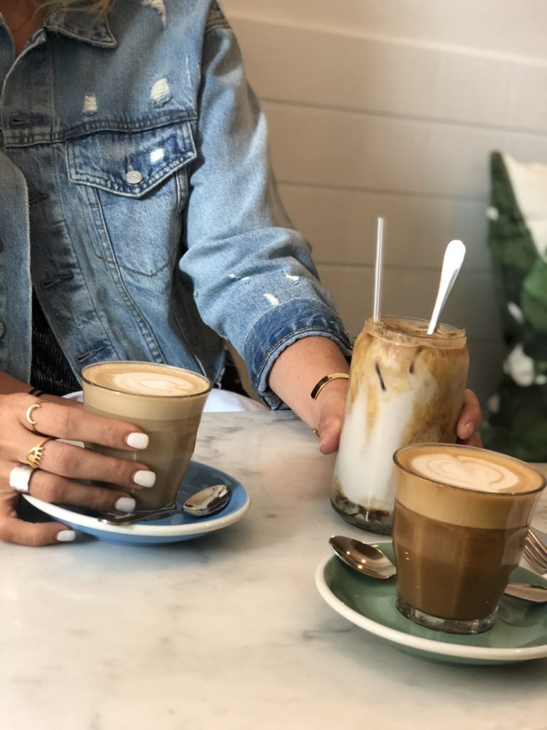 Blue lane cafe brunch | NYFW Looks featured by popular Indianapolis fashion blogger, Karina Style Diaries