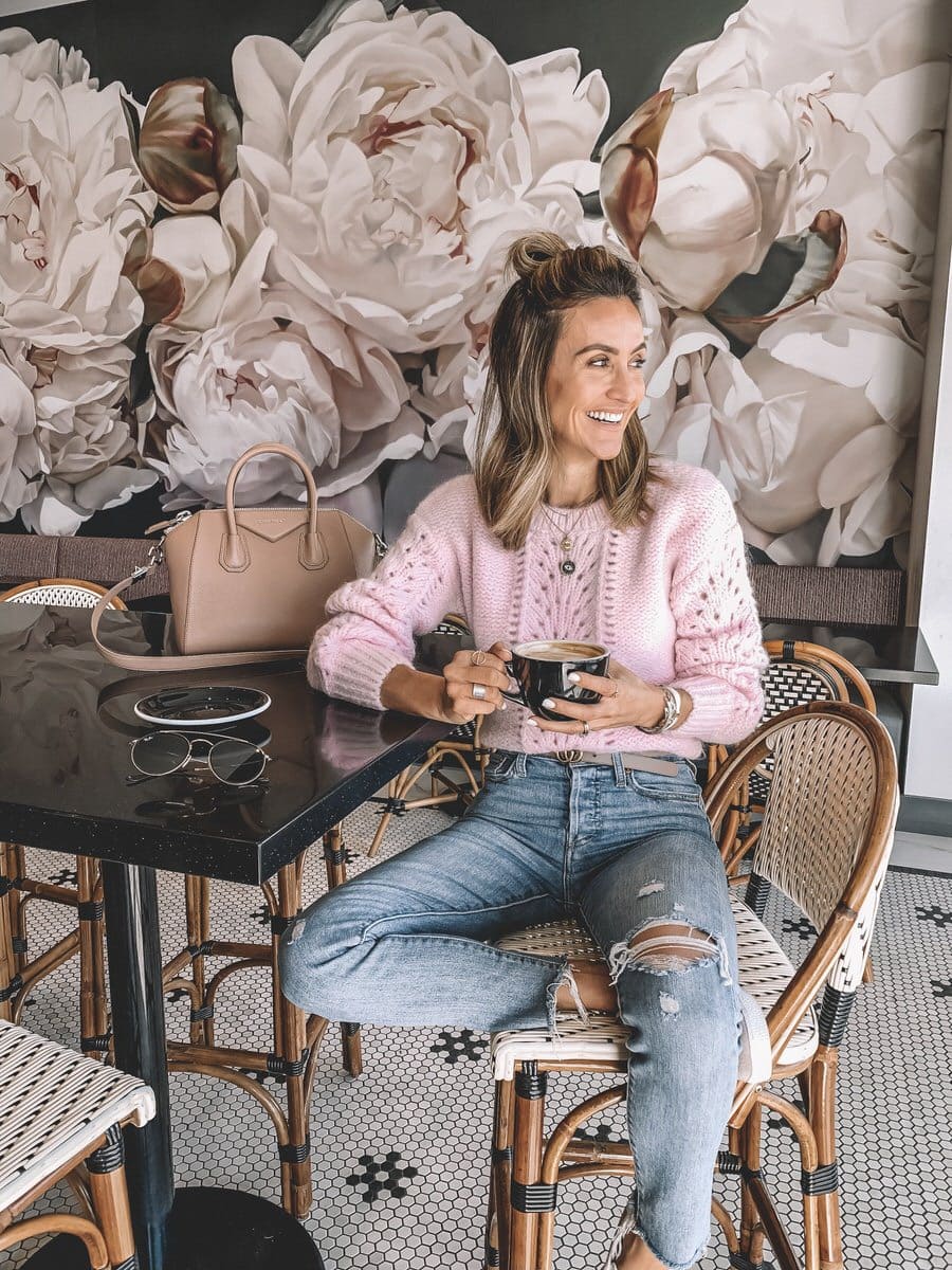 Blogger Karina Reske | Coffee Shop | Pink mohair sweater | pink adidas | levis wedgie | Light pink sweater styled by top Us fashion blogger, Karina Style Diaries: image of a woman wearing an & Other Stories light pink sweater, Gucci Double G leather belt, Levi’s skinny jeans and Adidas pink Gazelle