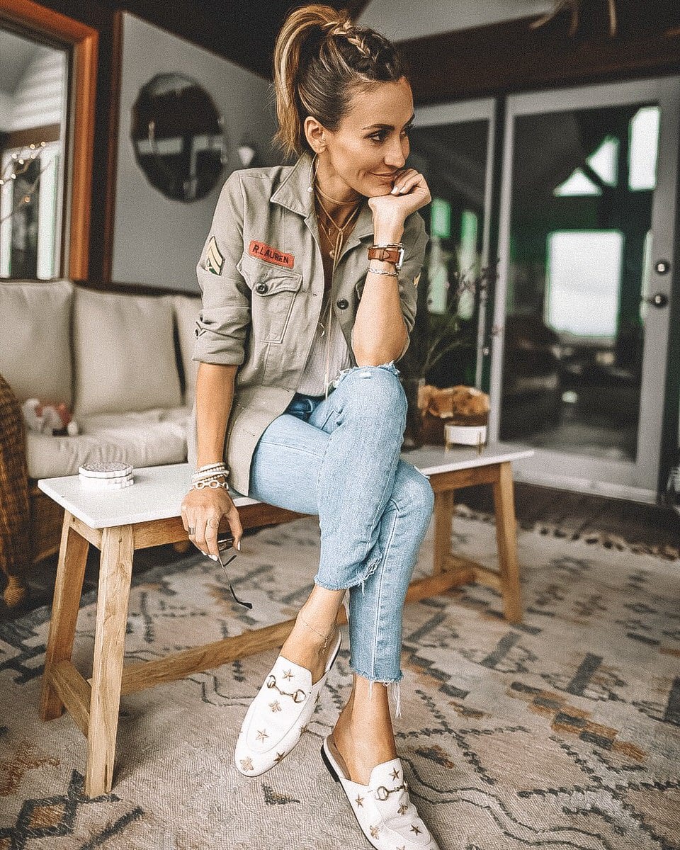 Fashion Blogger Karina Reske | Embelished Military jacket | Levi's 501 | cut hem straight high waist jeans | Gucci princetown loafers | Braided hair in pony tail