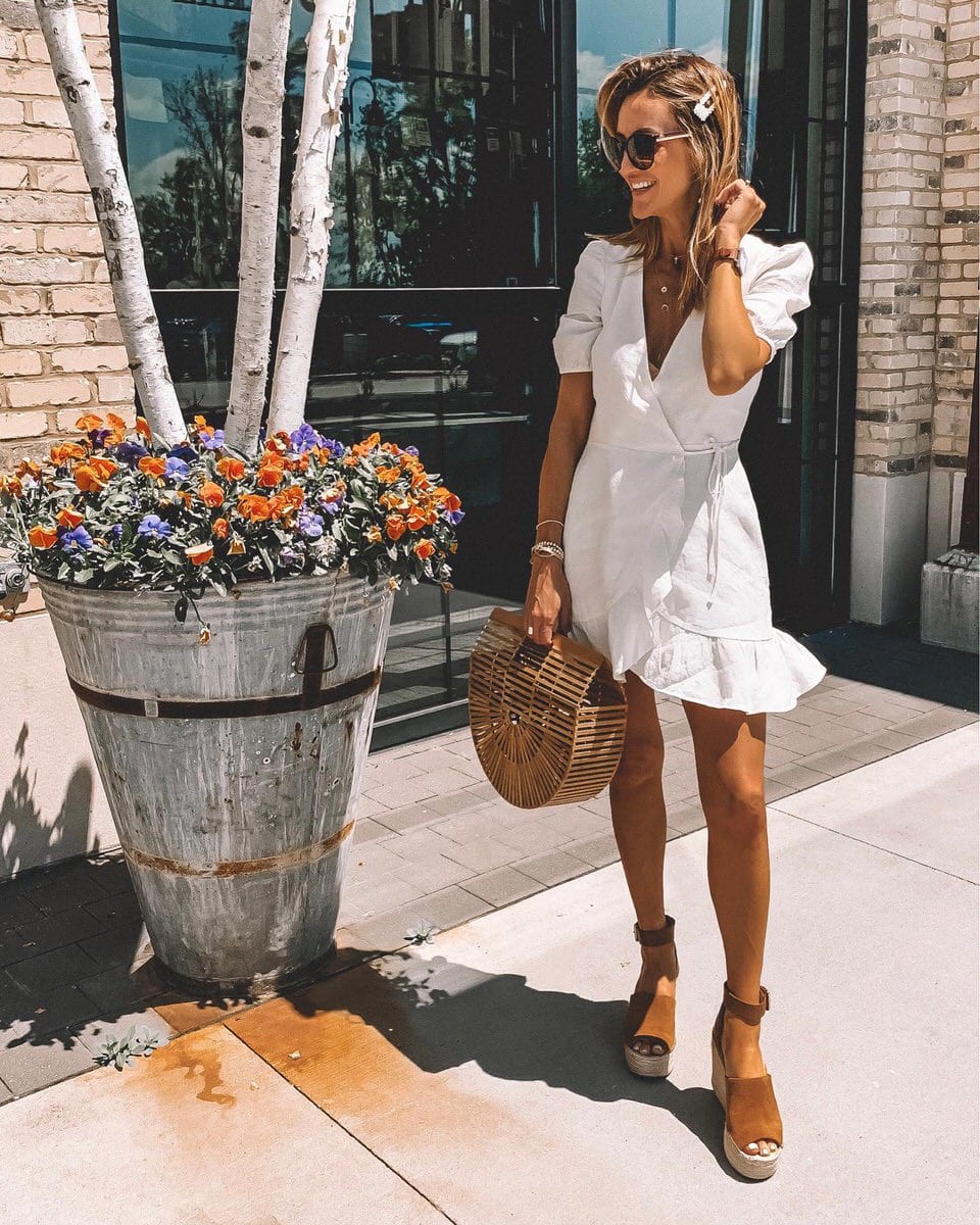 Fashion Blogger Karina Style Diaries Karina Reske Spring Summer Fashion mini dress