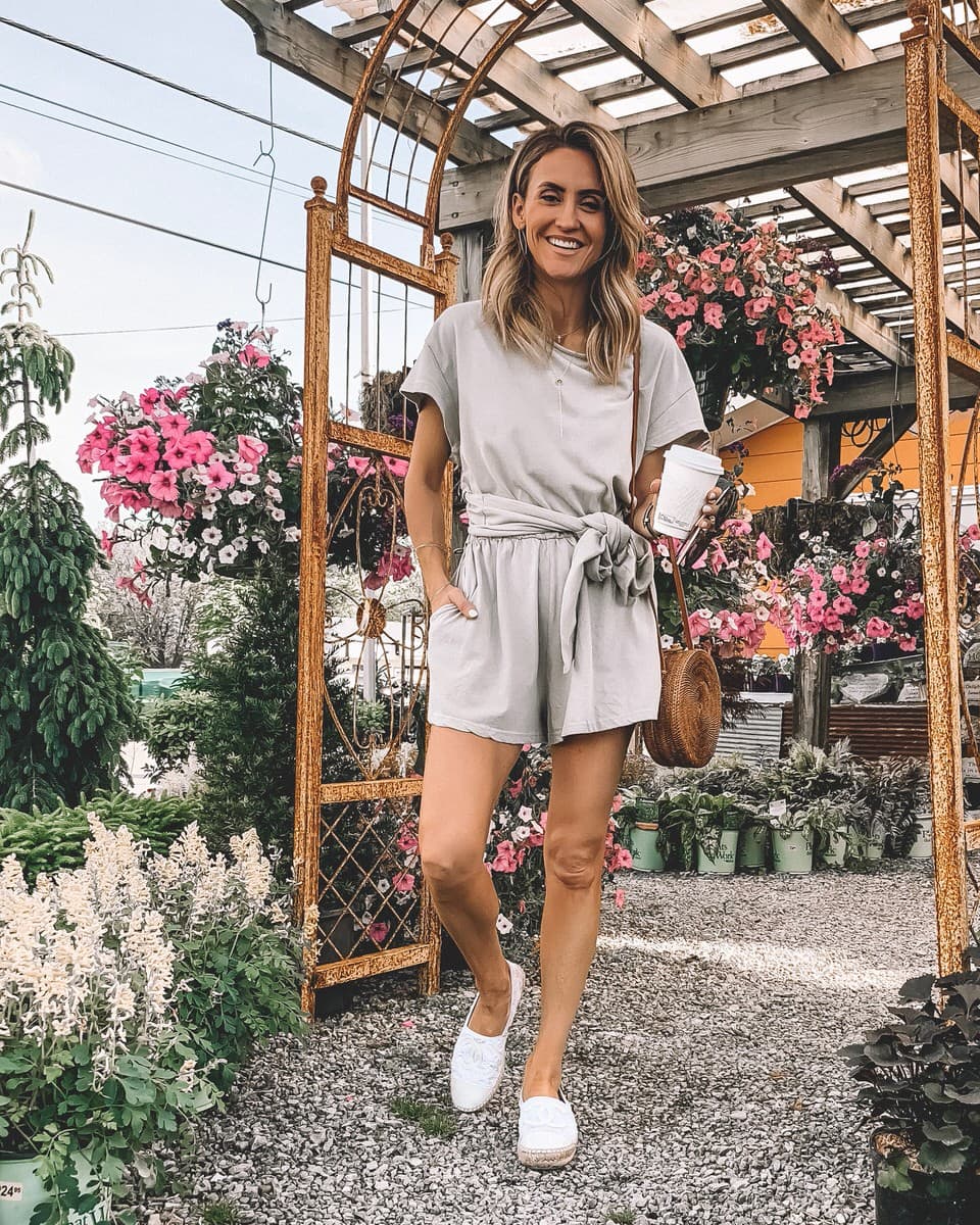 Fashion Blogger Karina Style Diaries Karina Reske Spring Summer Fashion casual outfit