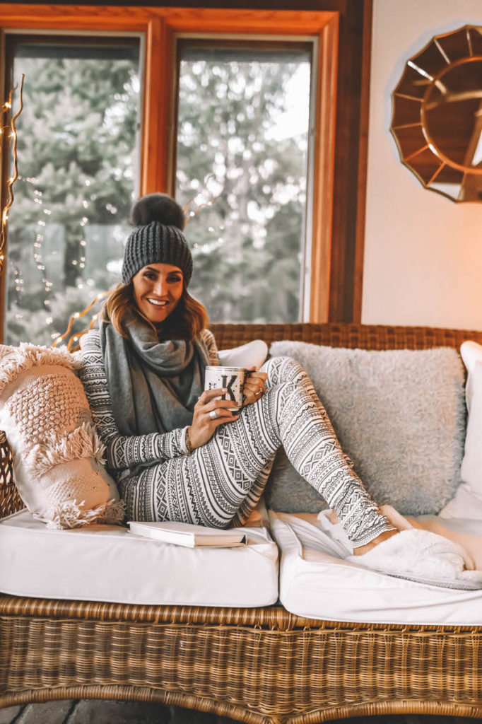Lifestyle Blogger Karina Reske wearing cozy pj's fuzzy slippers cashmere oversized scarf pom pom beanie beanie outfit  