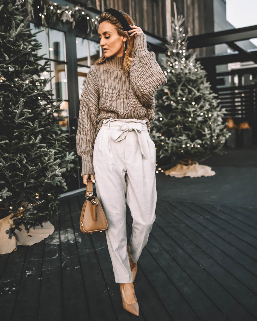 Mauve monochromatic outfit paperbag waist pant oversized sweater nude pumps