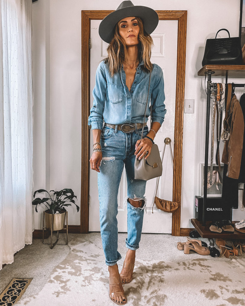 Karina Style Diaries wearing all denim outfit