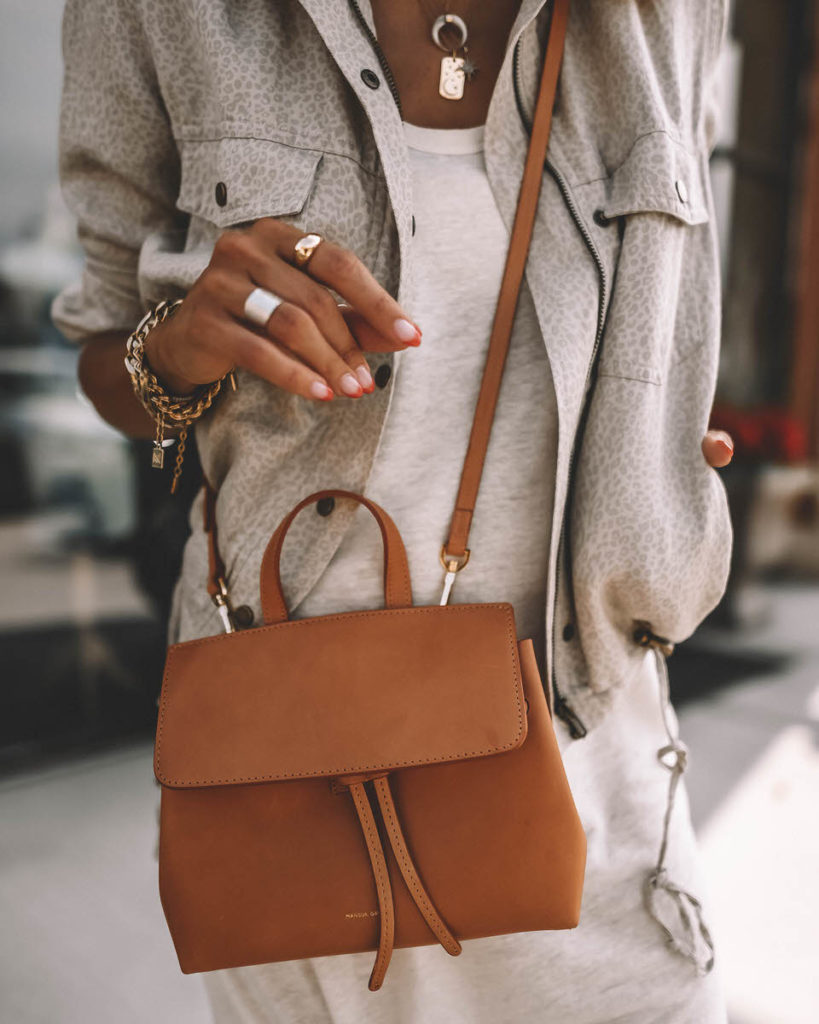Best Chic Looks Spotted With Mansur Gavriel Lady Bag –