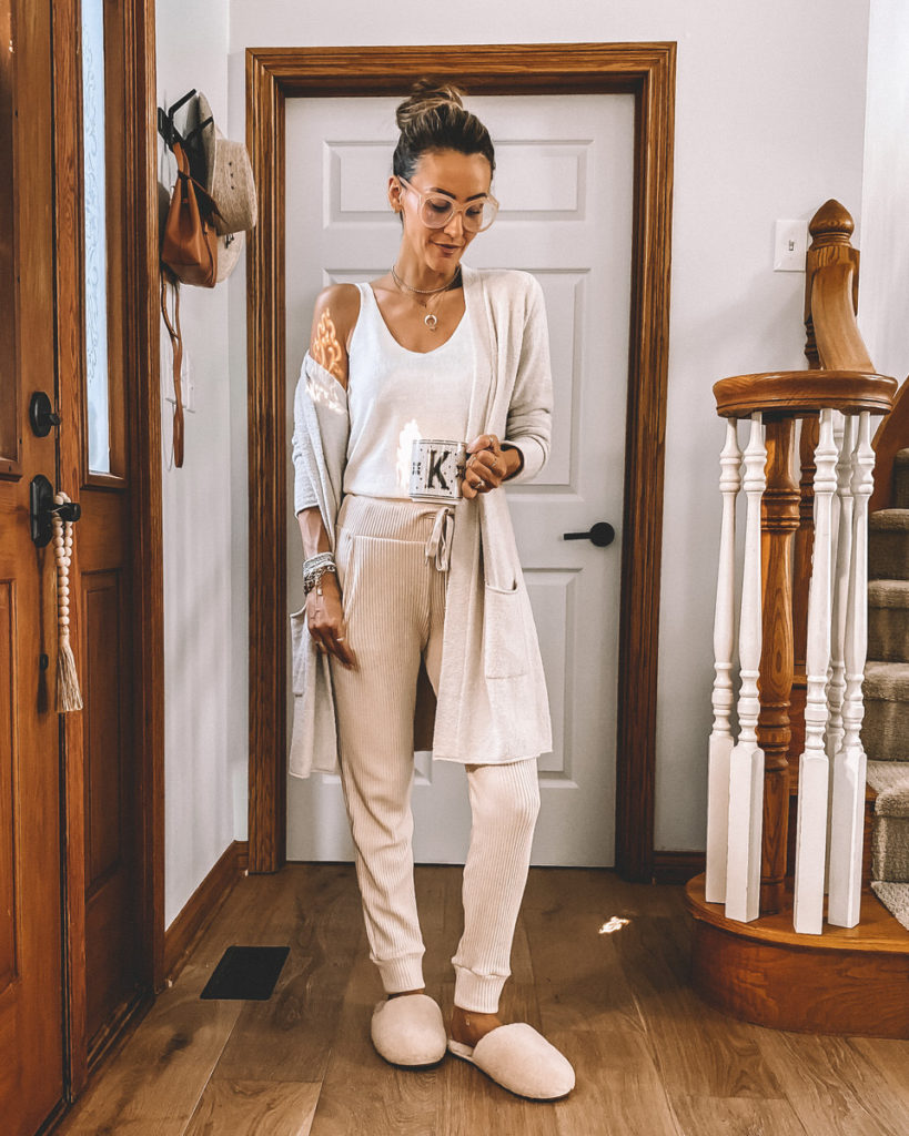 7 Ways to Style a Knit Jogger Set - Karina Style Diaries