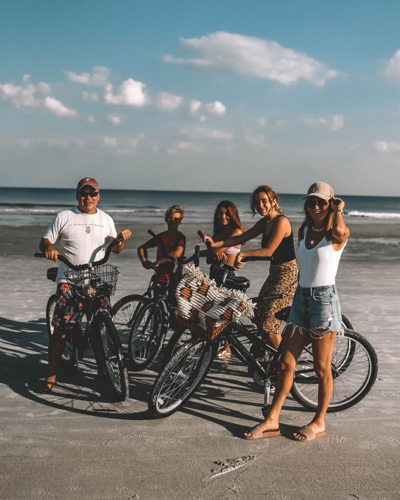 Family photos bike ride 