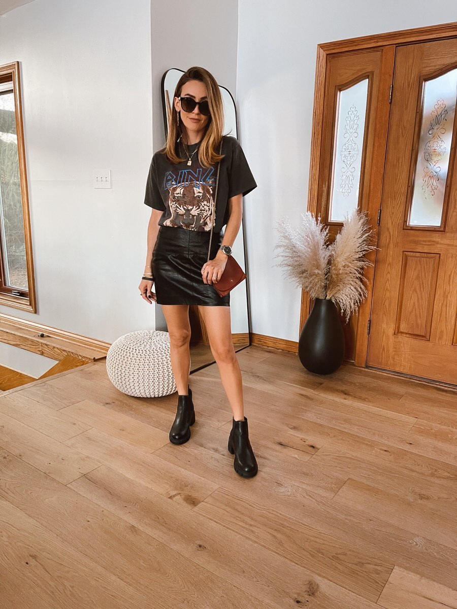 5 Ways to Wear a Mini Leather Skirt - Karina Style Diaries