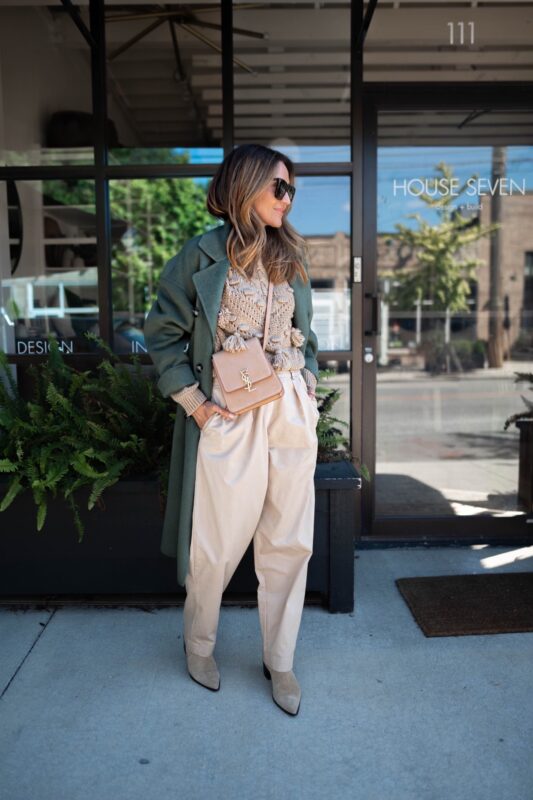 Five Ways to Style Pleated Pants - Karina Style Diaries