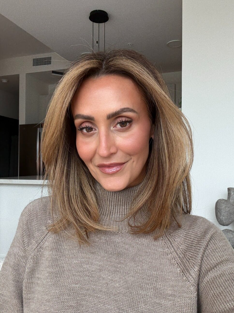 Rhode beauty products applied